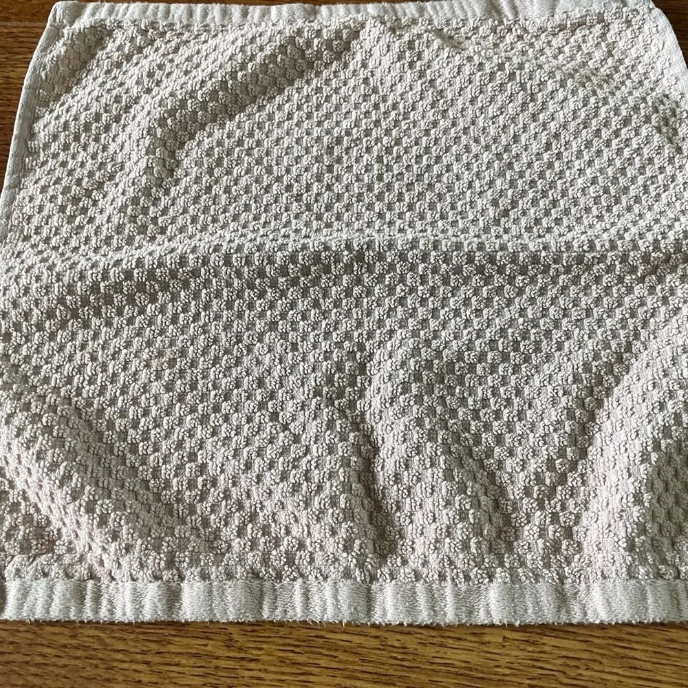 pink washcloth